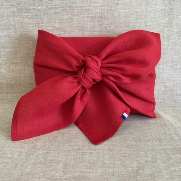 Furoshiki en lin rouge rubis